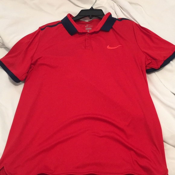 Nike Golf shirts, 5 for $50. All dri fit sz. Large - Picture 6 of 6